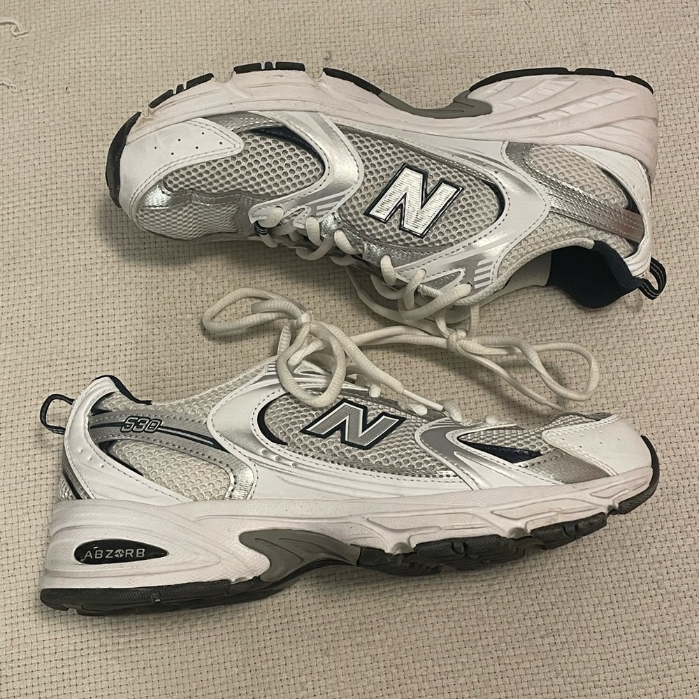 New Balance 530s Size 8 Women’s